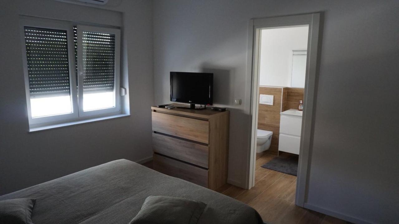 Apartments Jozef Vodice Exterior foto